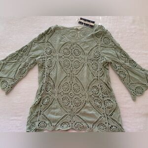 Ultra Pink Lace Blouse in Soft Green